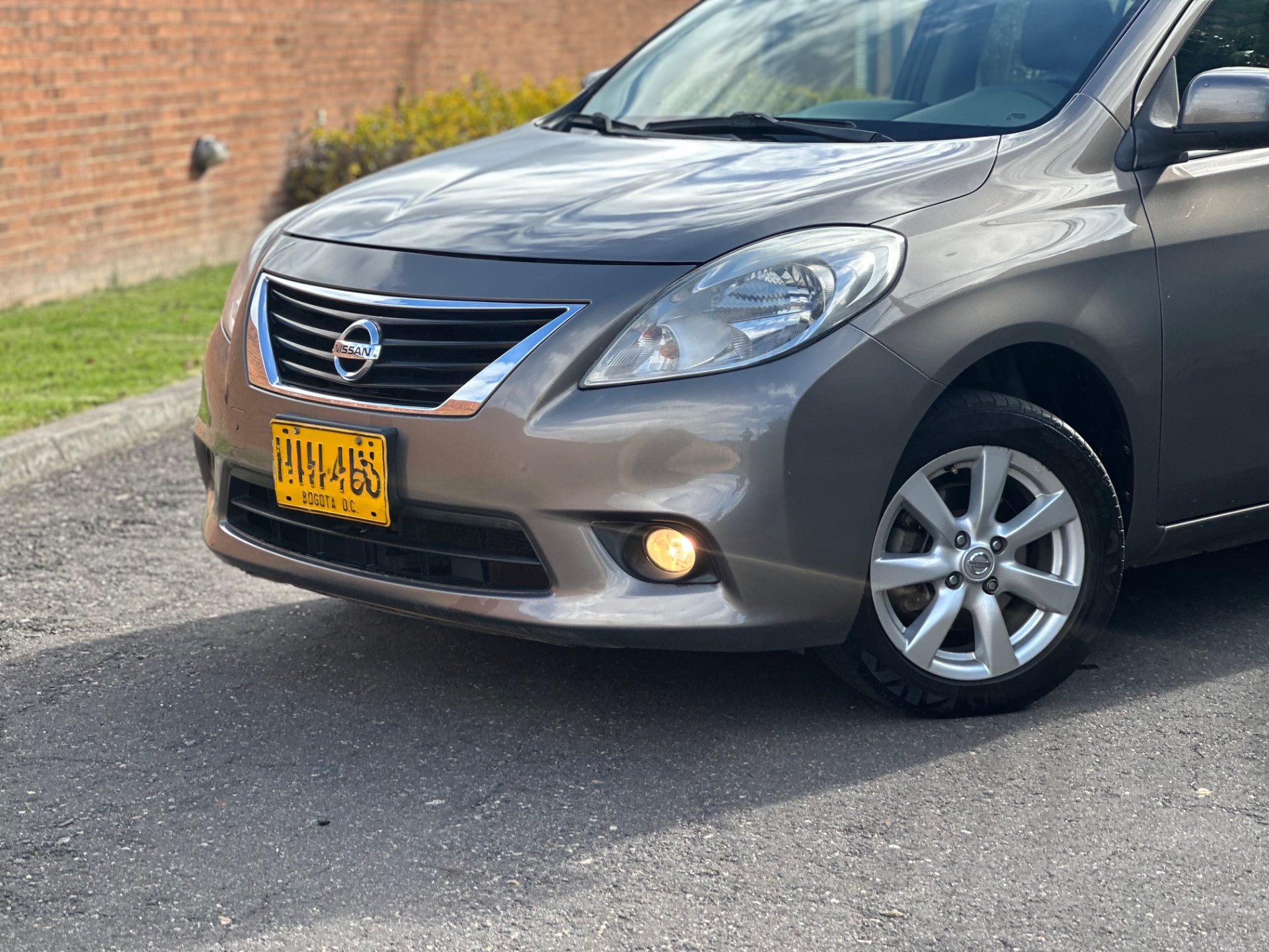 Nissan versa advance 2014 automatico 2