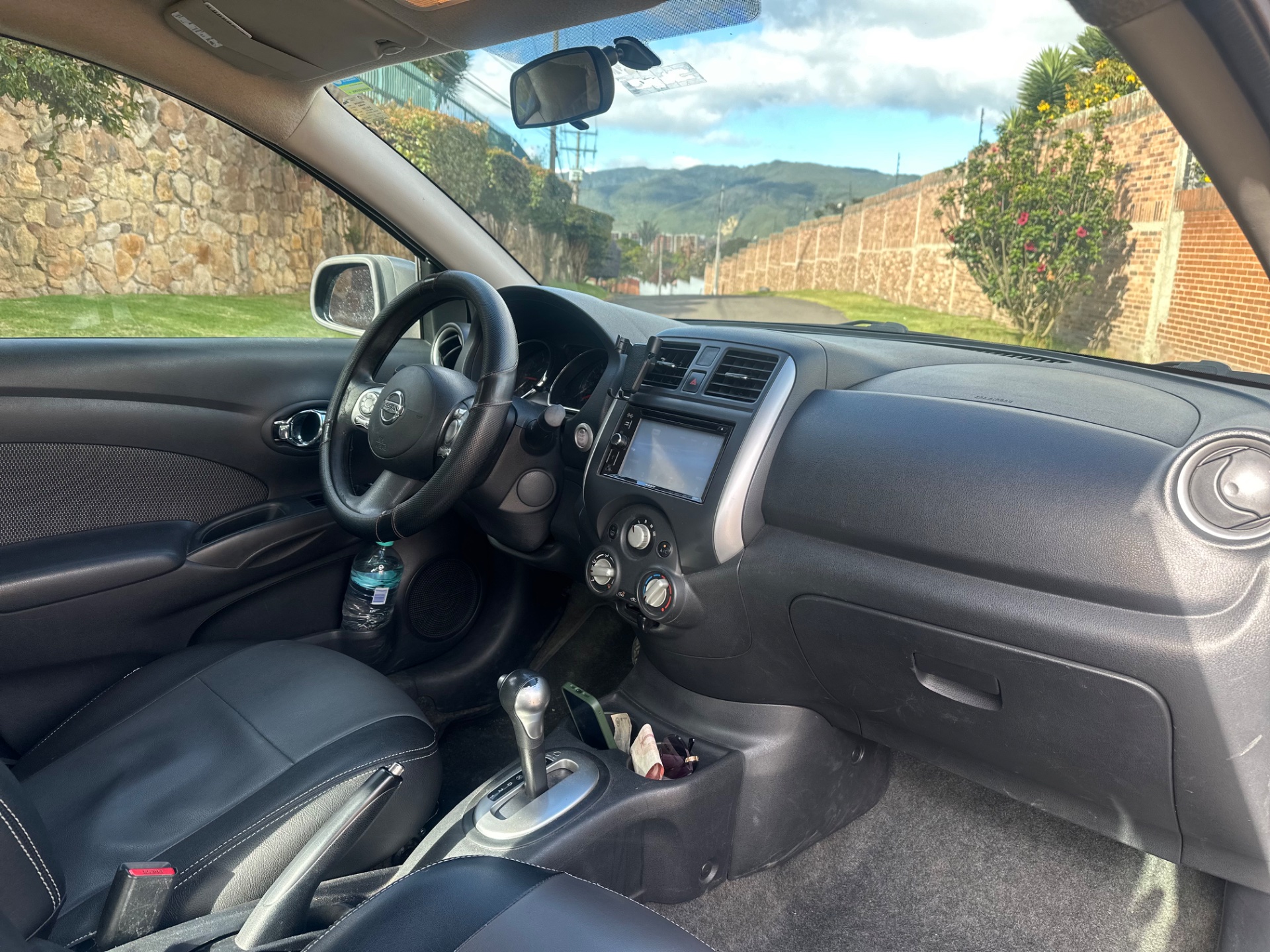Nissan versa advance 2014 automatico 5